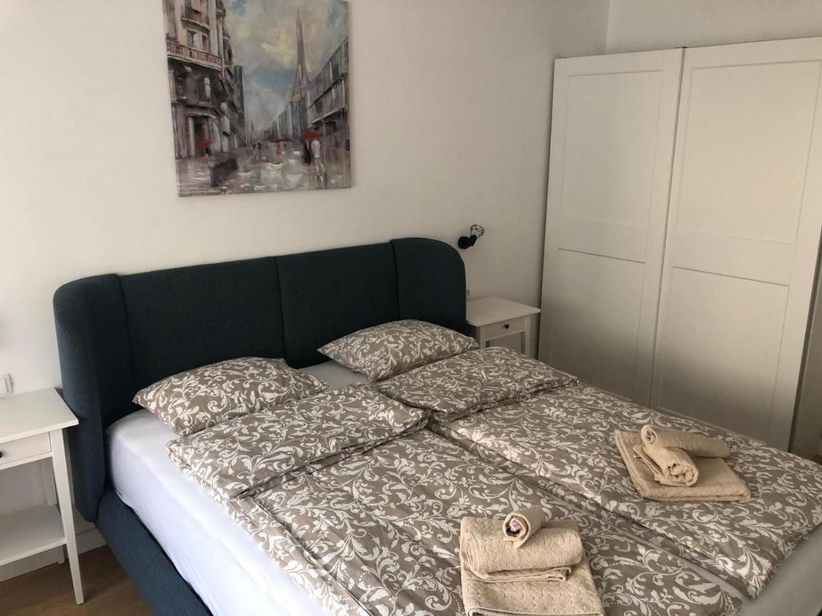 Apartment Molly Zagabria Esterno foto